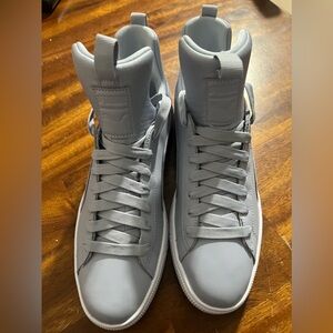 NWOB PUMA - WOMENS BASKET FIERCE SHOES LEATHER SNEAKERS BLUE GRAY SZ 10